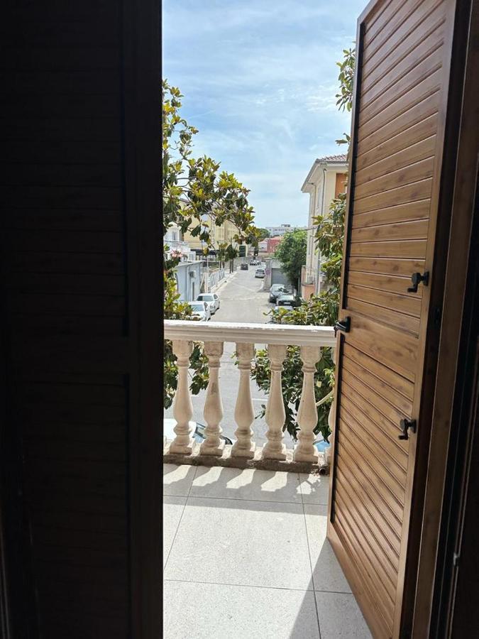 City Center Shkodra B&B 외부 사진
