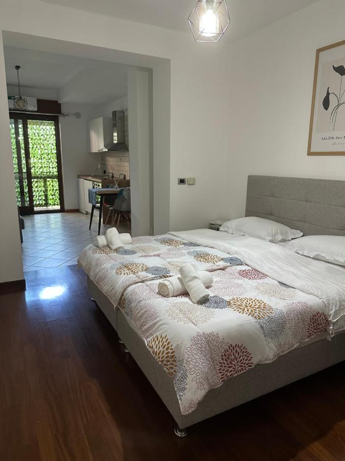 City Center Shkodra B&B 외부 사진